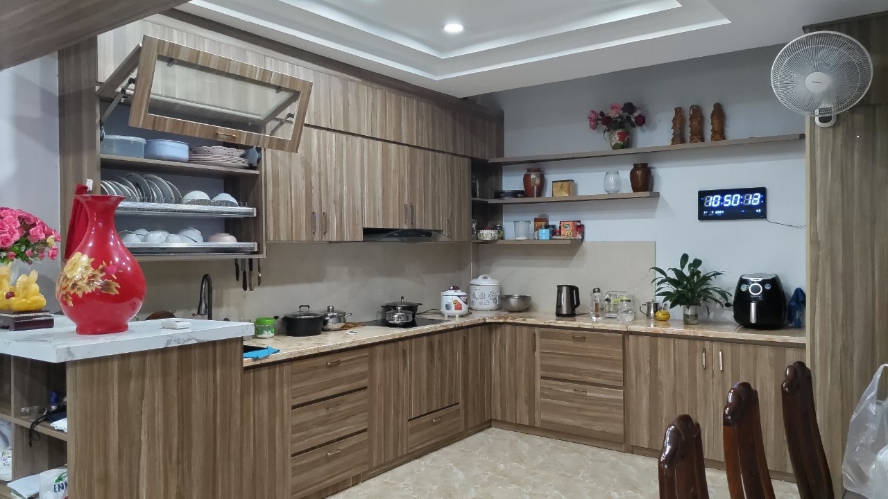 Nhà ngõ phố Tam Khương, ngõ ôtô, 2thoáng, 6tầng, thang máy, nội thất đẹp, MT 5.2m, 99m2, 30,868tỷ
